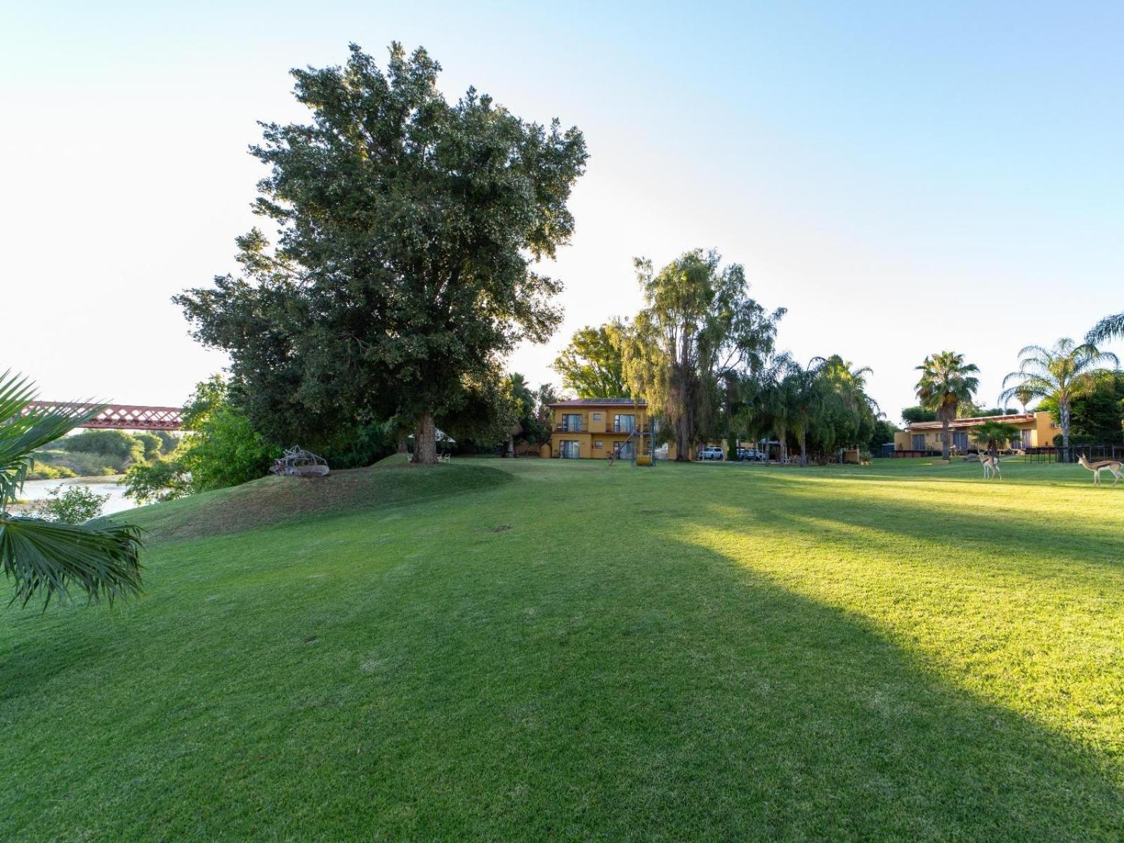 Sunriver Kalahari Lodge Riverside Stay In Апингтон Экстерьер фото